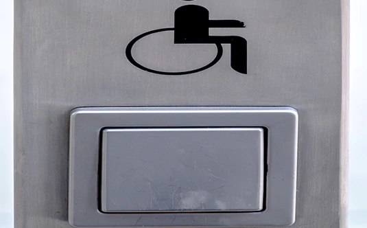 Electronic Locks &a Barriers in Lake Magdalene, FL